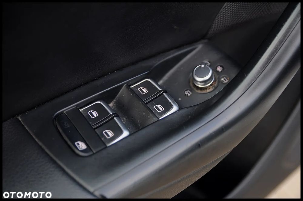 Audi Q3 2.0 TDI Quattro S tronic - 25