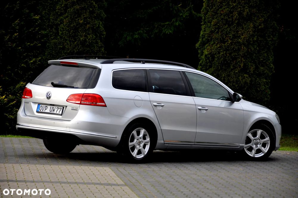Volkswagen Passat Variant 2.0 Blue TDI DSG SCR Highline - 13