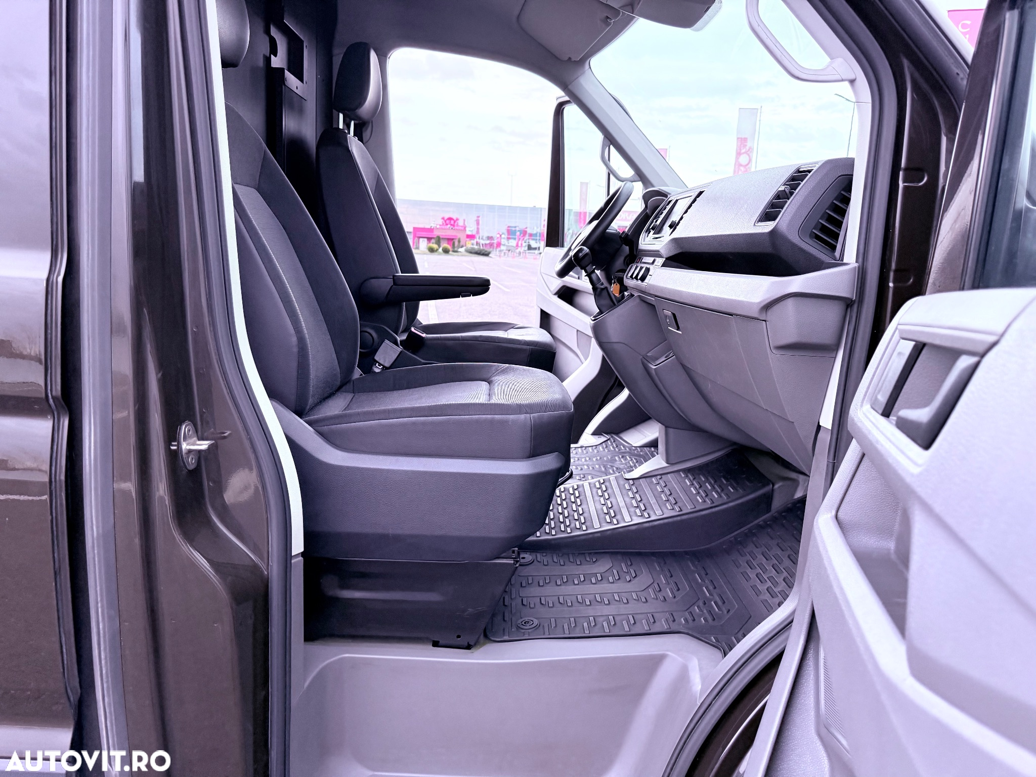 Volkswagen Crafter 3.5 CD Bena L3 FWD 103kW - 16