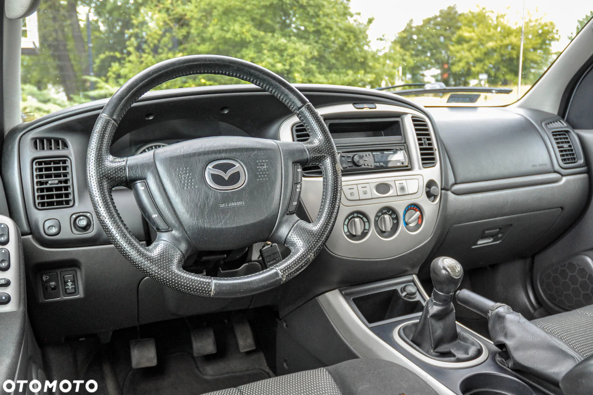 Mazda Tribute 2.3 Comfort - 9