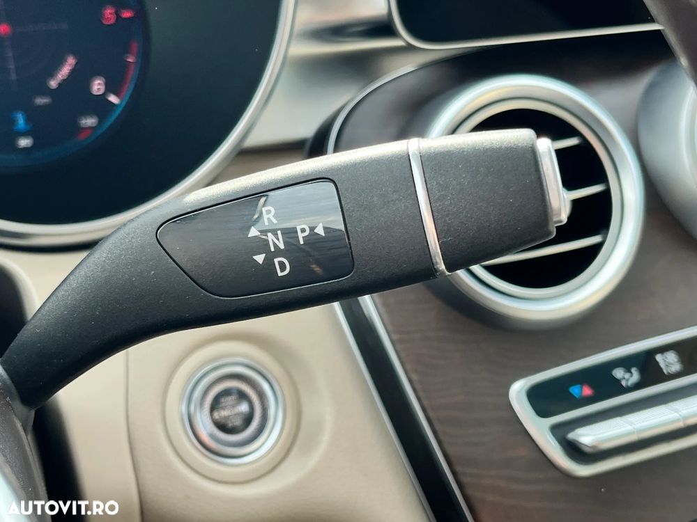 Mercedes-Benz GLC 220 d 4MATIC - 20