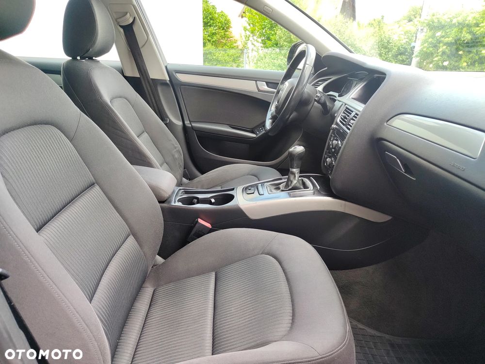 Audi A4 Avant 2.0 TDI - 8