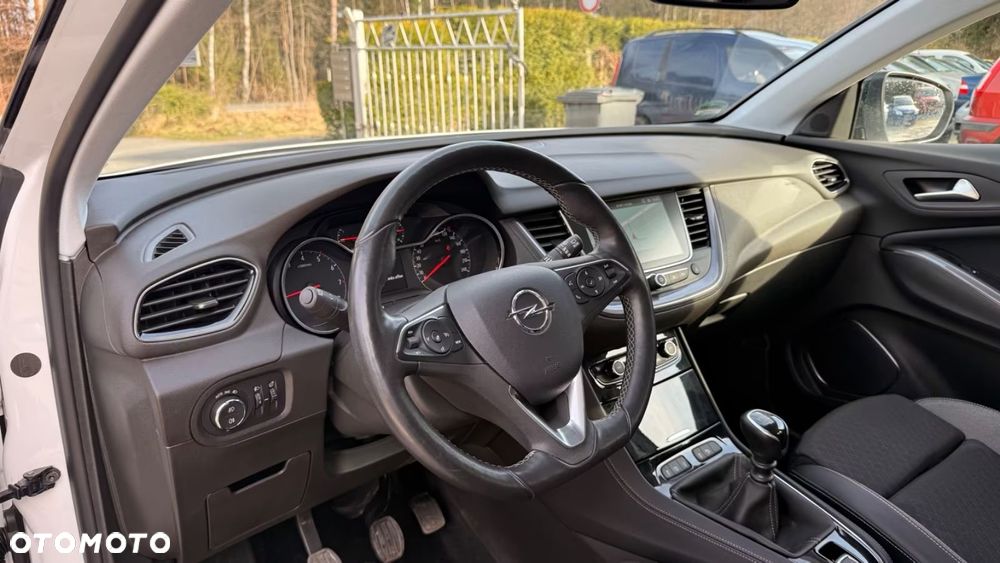 Opel Grandland X 1.2 Start/Stop Elegance - 10