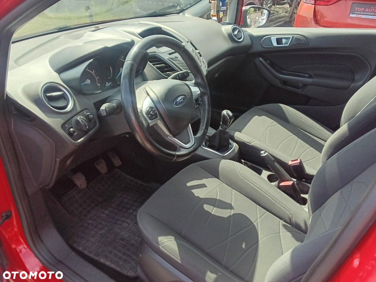 Ford Fiesta - 9