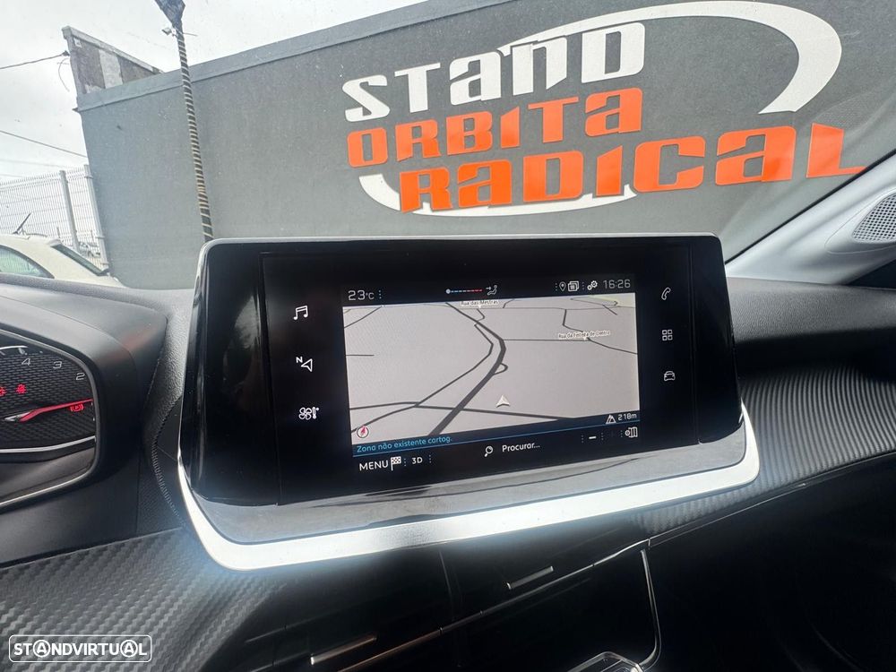 Peugeot 208 1.2 PureTech Active Pack - 11