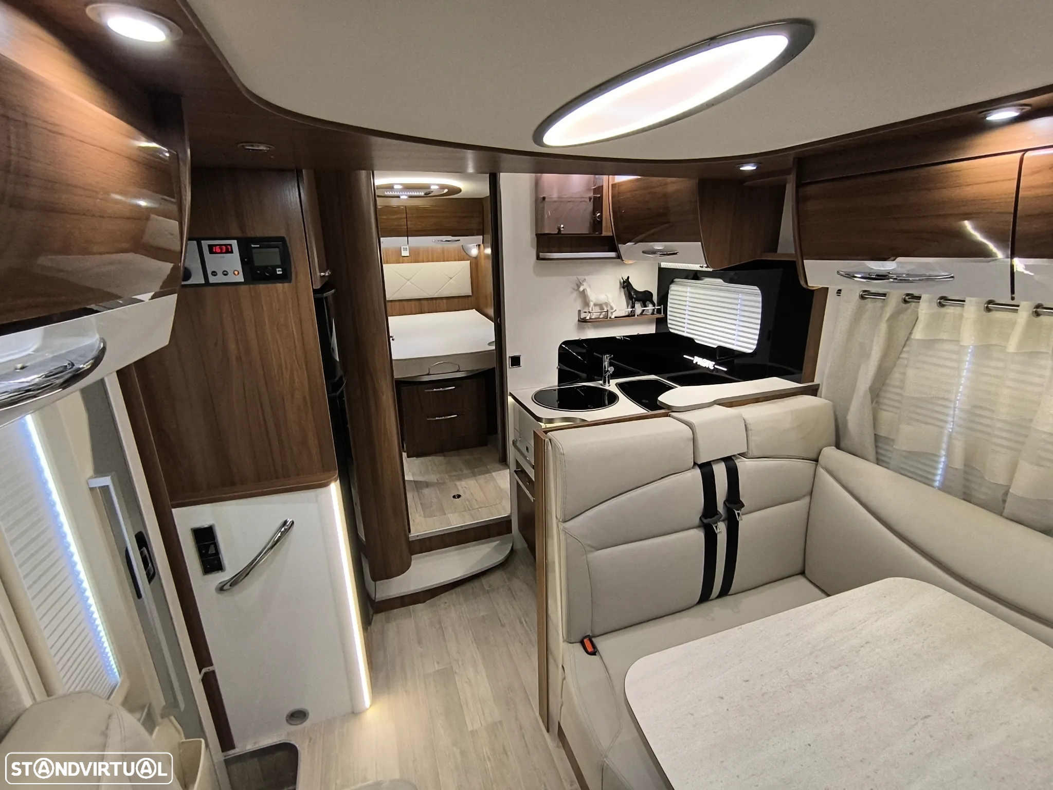 Pilote Sensation P746 - 7