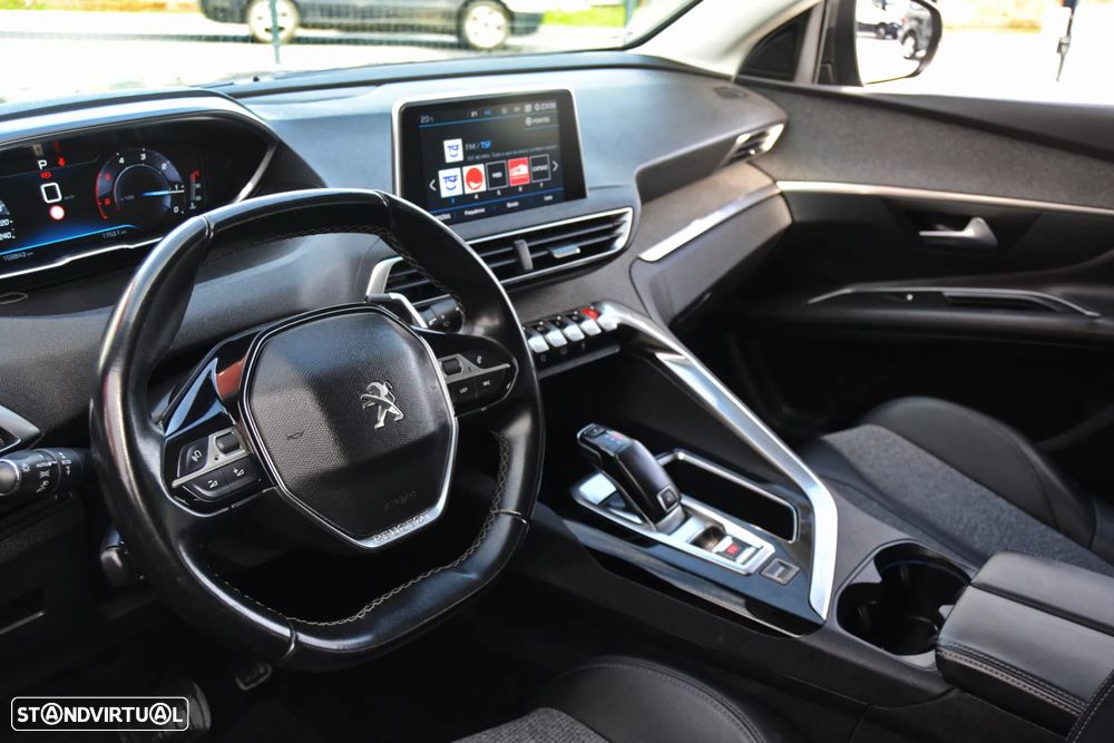 Peugeot 3008 1.5 BlueHDi Allure EAT8 - 18