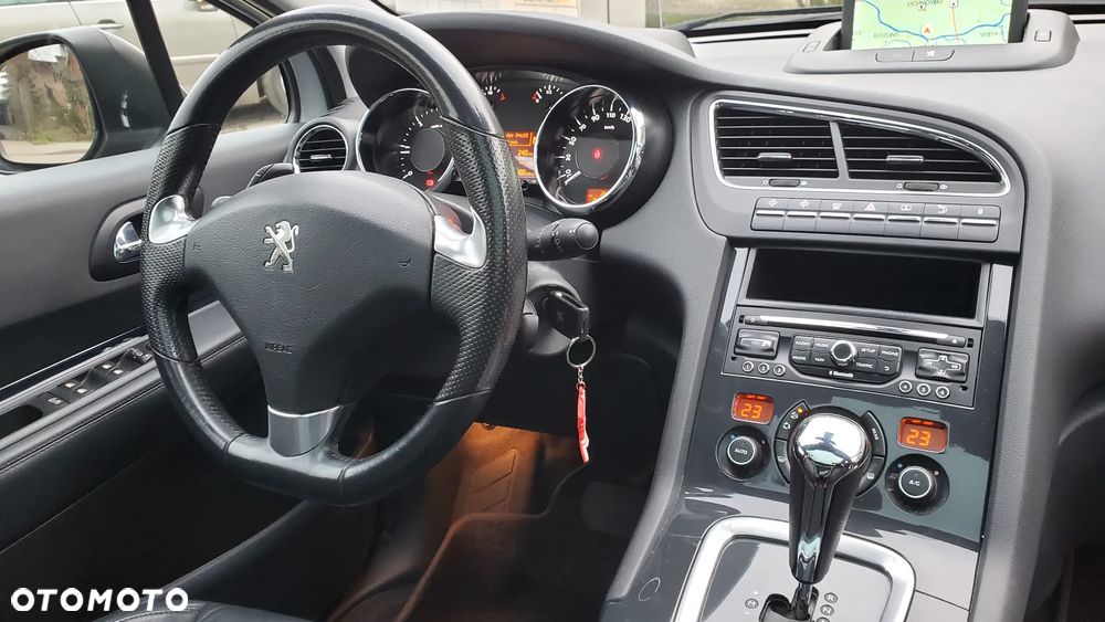 Peugeot 5008 e-HDI 115 ETG6 Stop&Start Active - 4