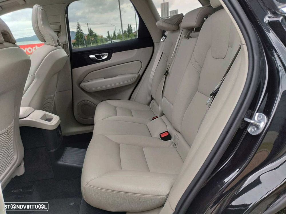 Volvo XC 60 2.0 T6 PHEV Plus Bright - 6