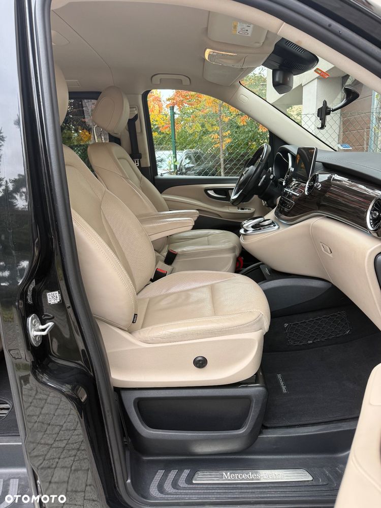Mercedes-Benz Klasa V 300 d 4-Matic Avantgarde 9G-Tronic (d³ugi) - 17