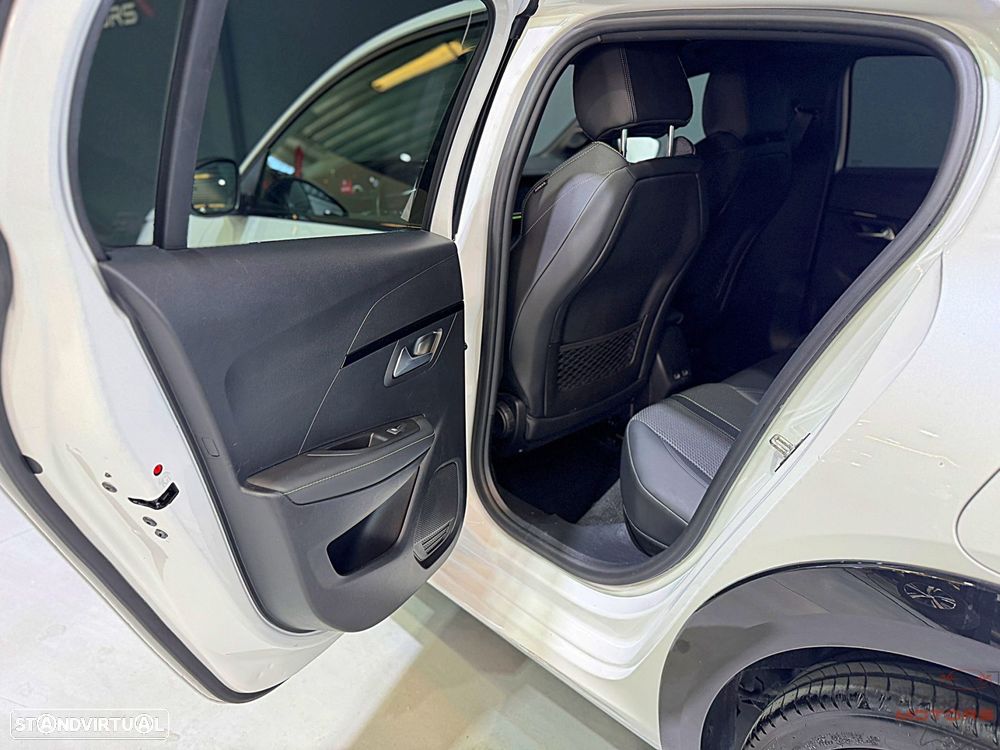 Peugeot 208 1.2 PureTech GT - 15