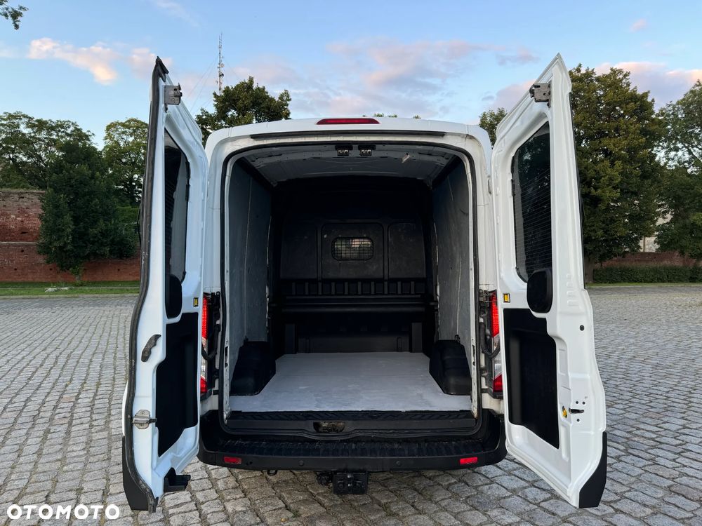 Ford Transit Doka Brygadówka - 25