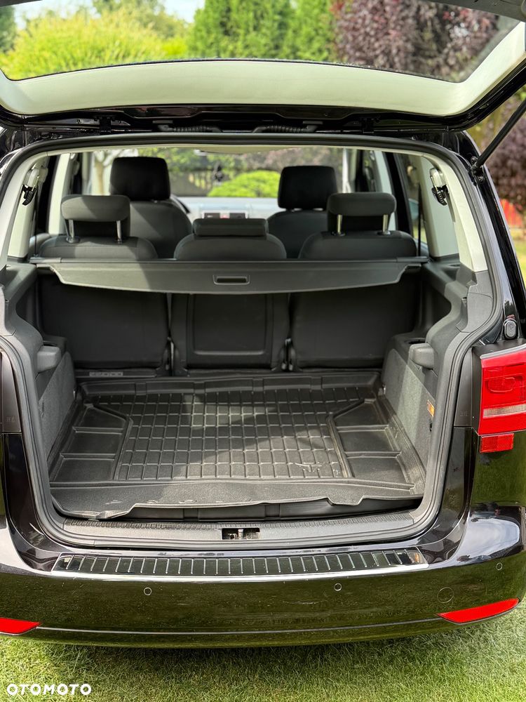 Volkswagen Touran 1.2 TSI BlueMot CityLine - 14