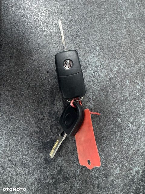 Volkswagen Touran - 35