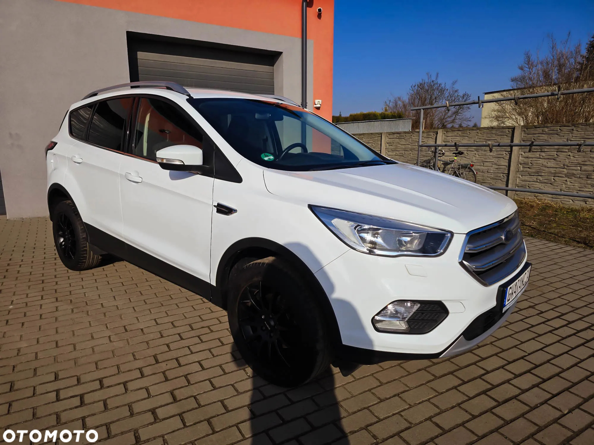 Ford Kuga - 12