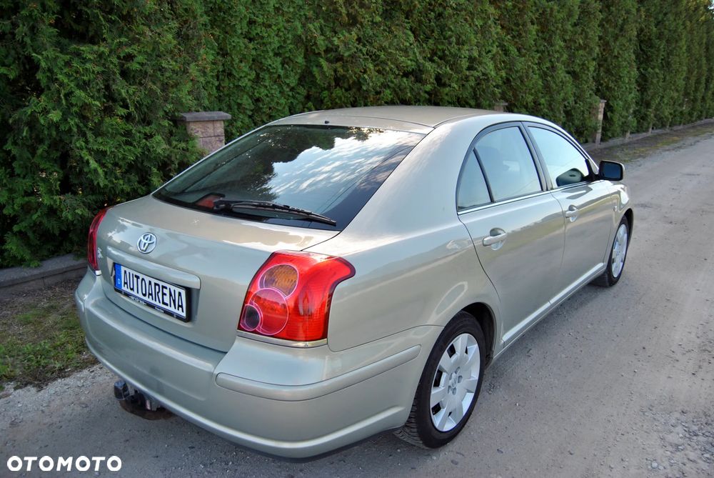 Toyota Avensis 1.8 VVT-i Sol - 41