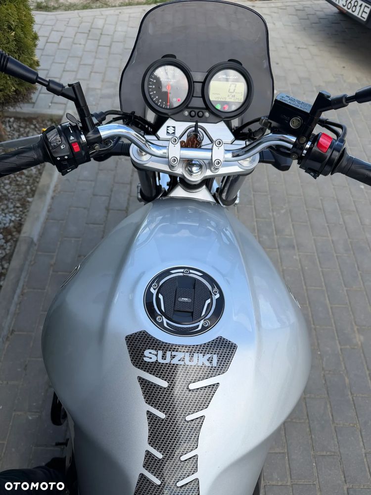 Suzuki Bandit - 26