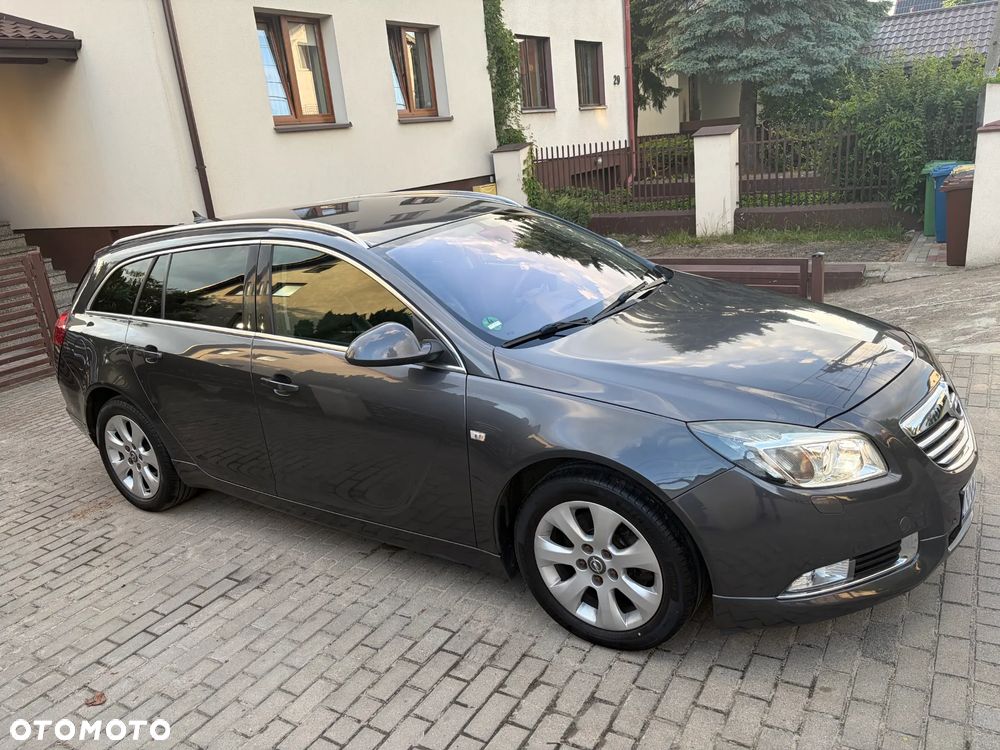 Opel Insignia 2.0 Turbo 4x4 Design Edition - 14