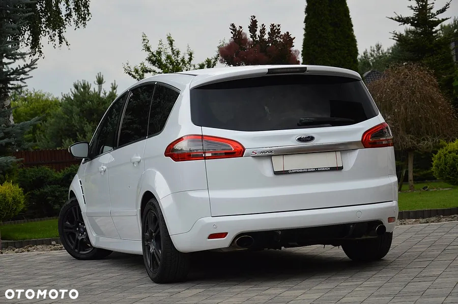 Ford S-Max - 9