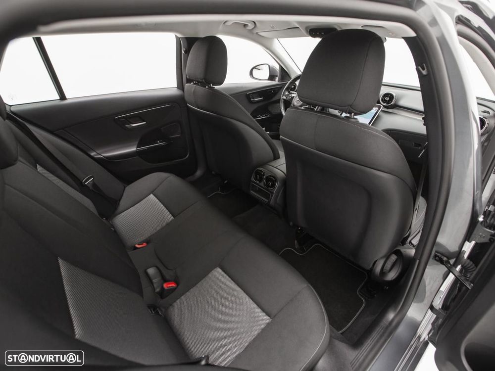 Mercedes-Benz C 220 d - 11