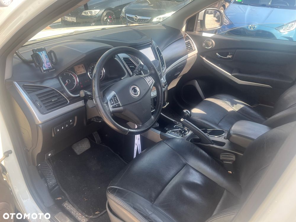 SsangYong/KGM Korando 2.0 E-XDi DPF 4WD Automatik Sapphire - 6