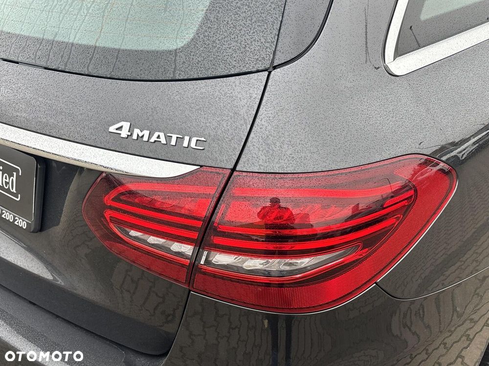 Mercedes-Benz Klasa C 200 4MATIC 9G-TRONIC - 10