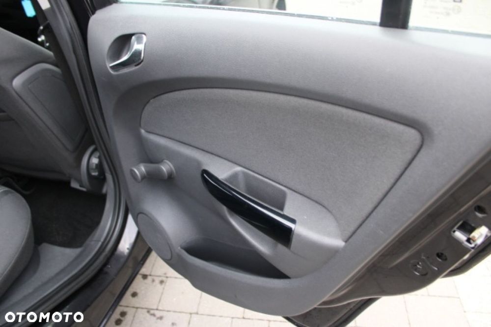 Opel Corsa - 17