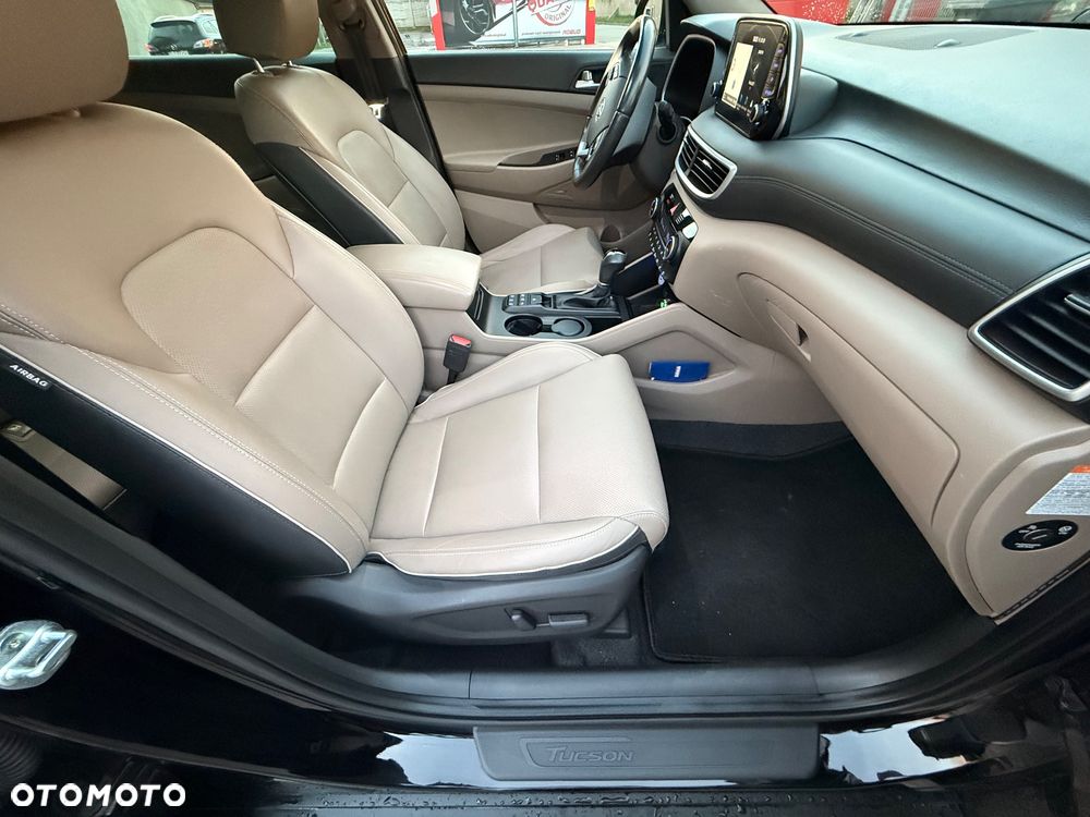 Hyundai Tucson 1.6 CRDi 48V-Hybrid 2WD DCT Prime - 12
