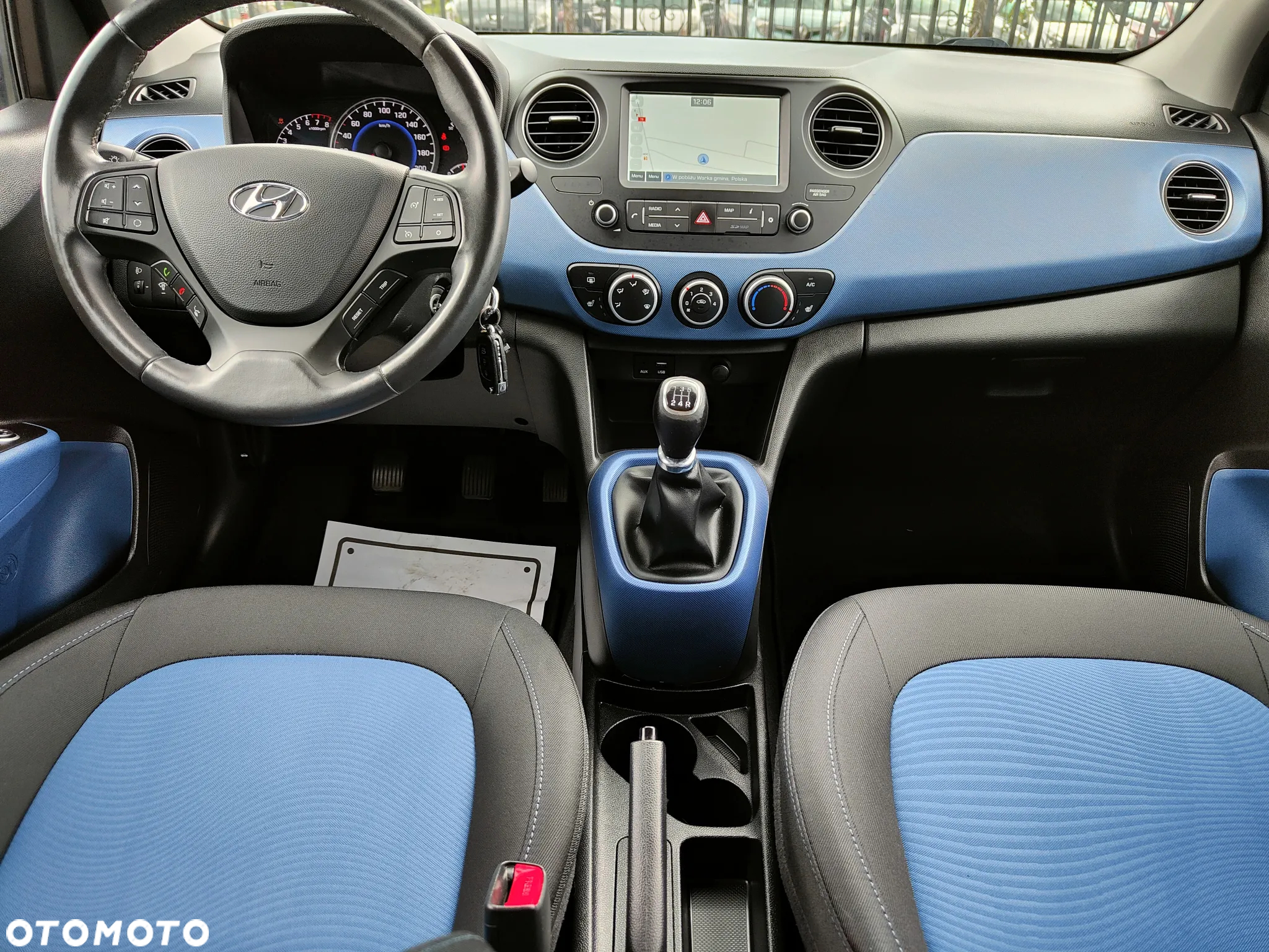 Hyundai i10 1.2 Premium - 8