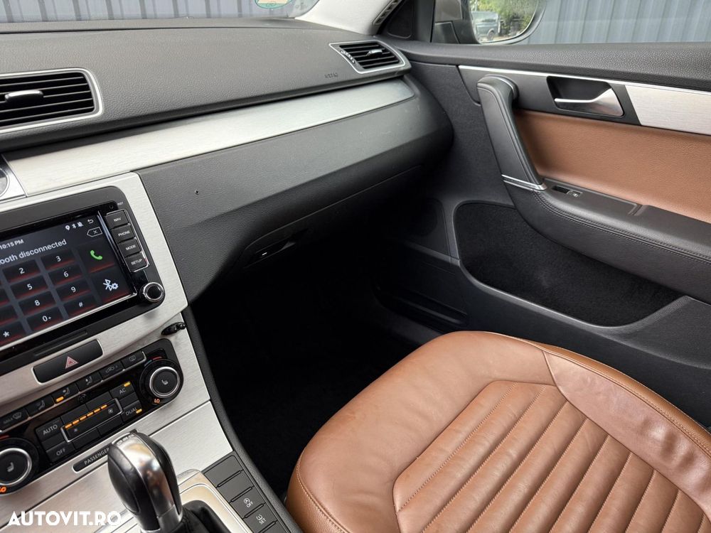 Volkswagen Passat - 8