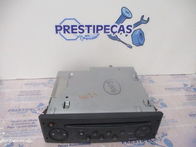 Radios 8200633621D  8200633621T RENAULT CLIO 2 2010 1.5Dci 65CV 3P BRANCO RENAULT W771-SECURITY - 1