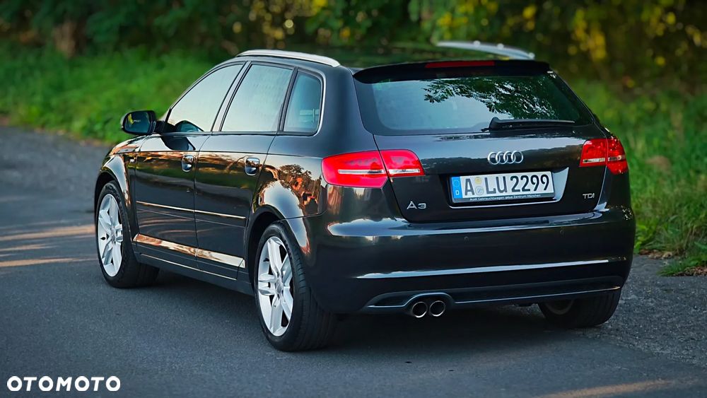Audi A3 Sportback 2.0 TDI DPF S line Sportpaket - 13