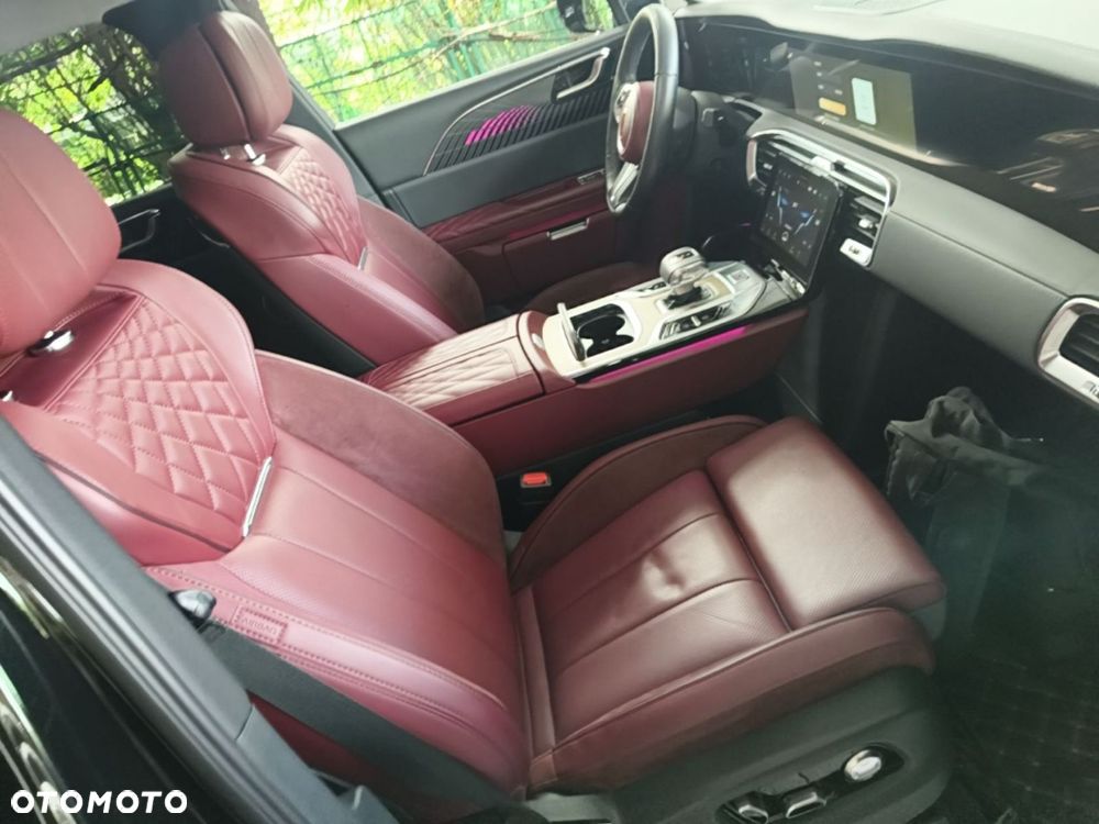 Hongqi E-HS9 - 8