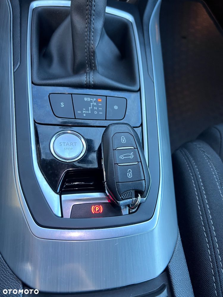 Peugeot 308 SW BlueHDi 150 Automatik Stop & Start Allure - 27