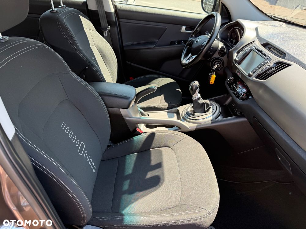 Kia Sportage 1.6 GDI Business Line L 2WD - 11