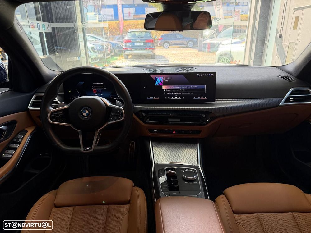 BMW 330 e Pack Desportivo M Pro Auto - 11