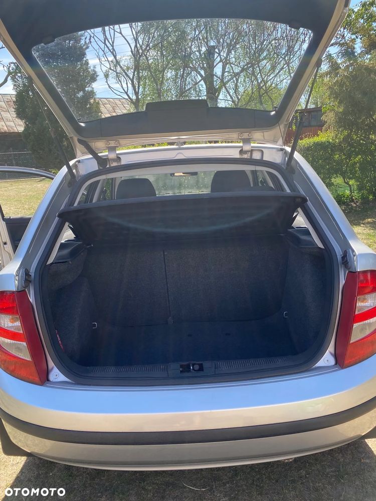 Skoda Fabia 1.4 16V Classic - 6