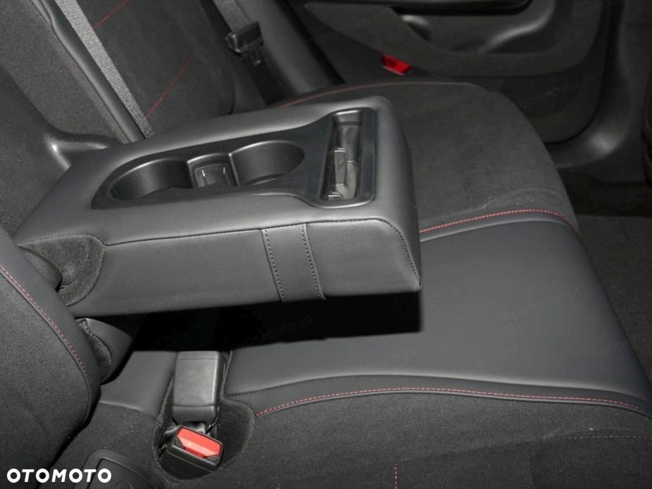 Mercedes-Benz CLA 200 mHEV 4-Matic 8G-DCT - 19
