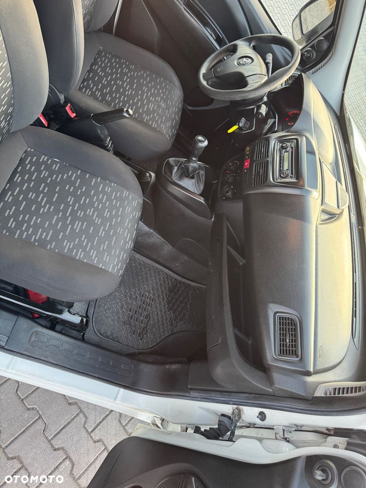 Opel Combo 1.3 CDTI ECO Flex STAN JAK NOWY - 8