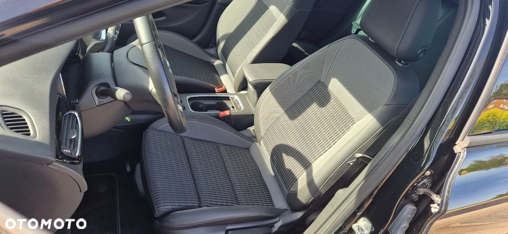 Opel Astra VI 1.2 T Business Edition S&S - 12