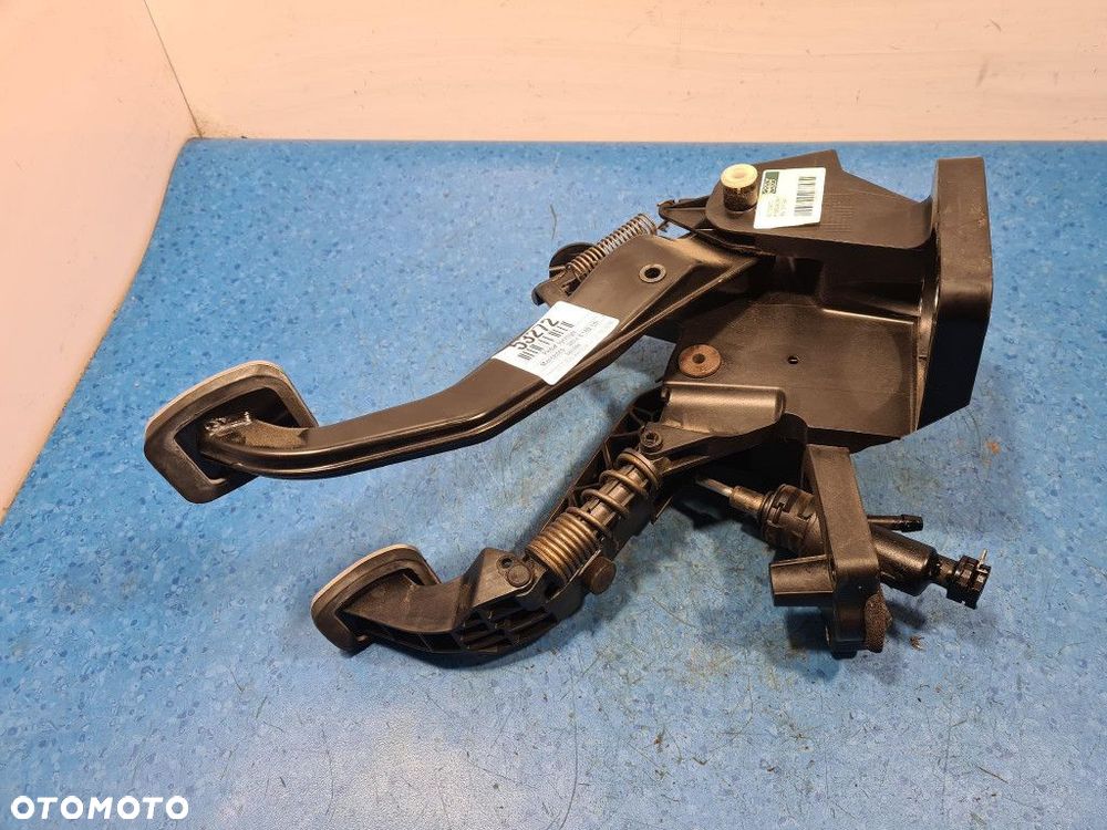 MERCEDES-BENZ B 180 CDI W245 PEDAŁ SPRZĘGŁA  HAMULCA  A1692902401 - 8