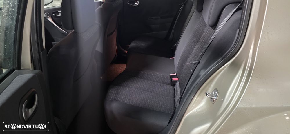 Renault Mégane 1.5 dCi Dynamique Luxe - 15