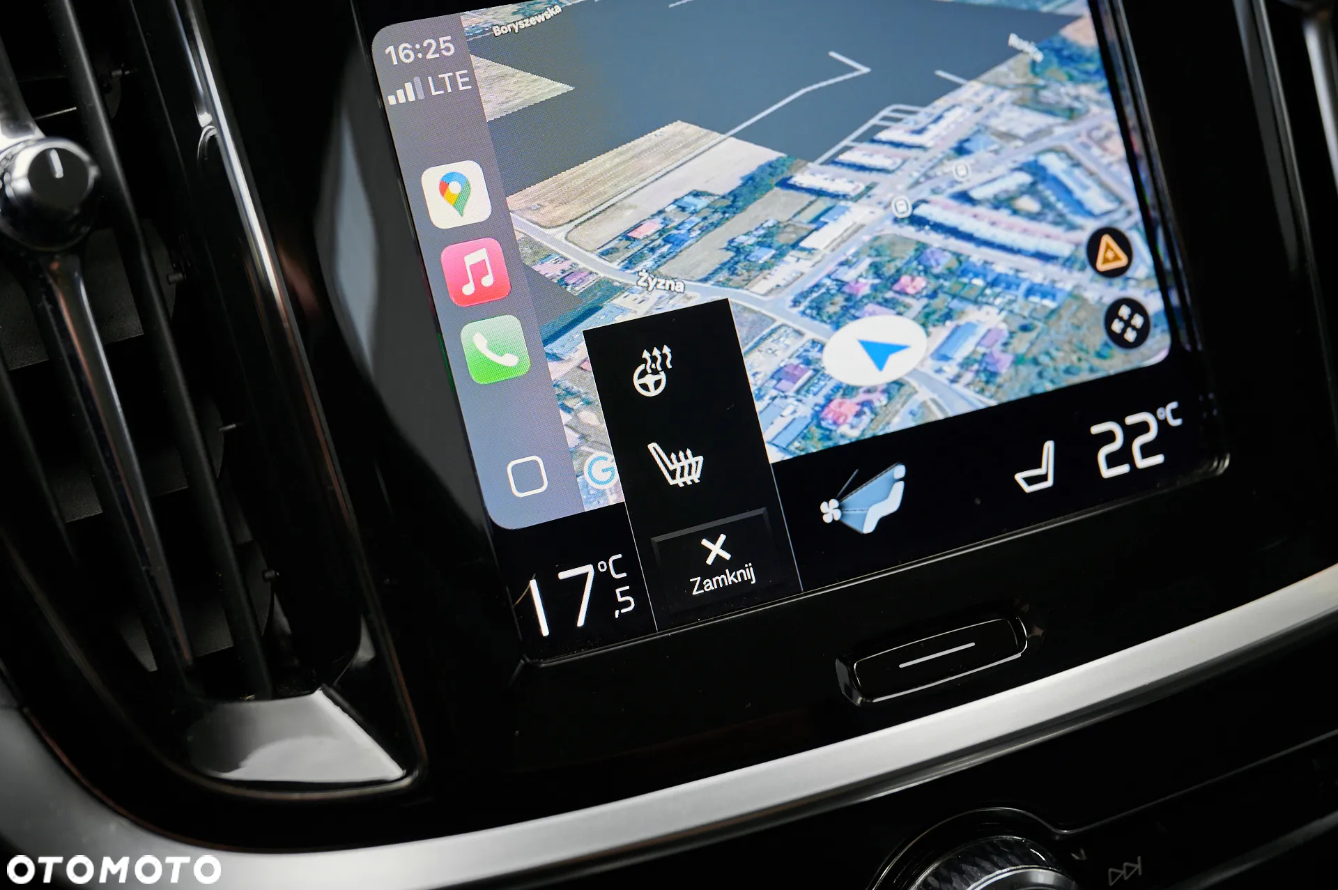 Volvo V60 T6 AWD Plug-In Hybrid Inscription Expression - 36