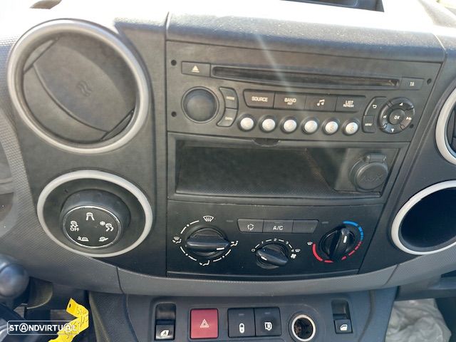 Citroën BERLINGO 3 LUGARES - 10