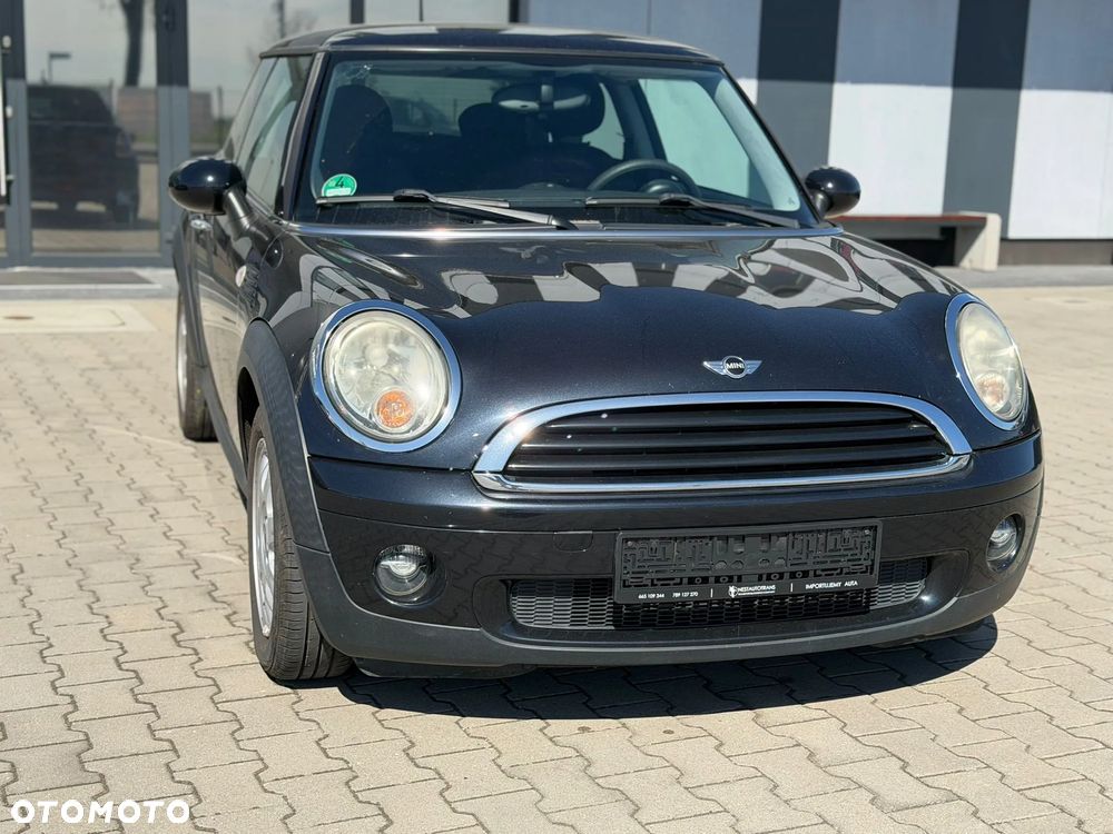 MINI ONE Standard - 5