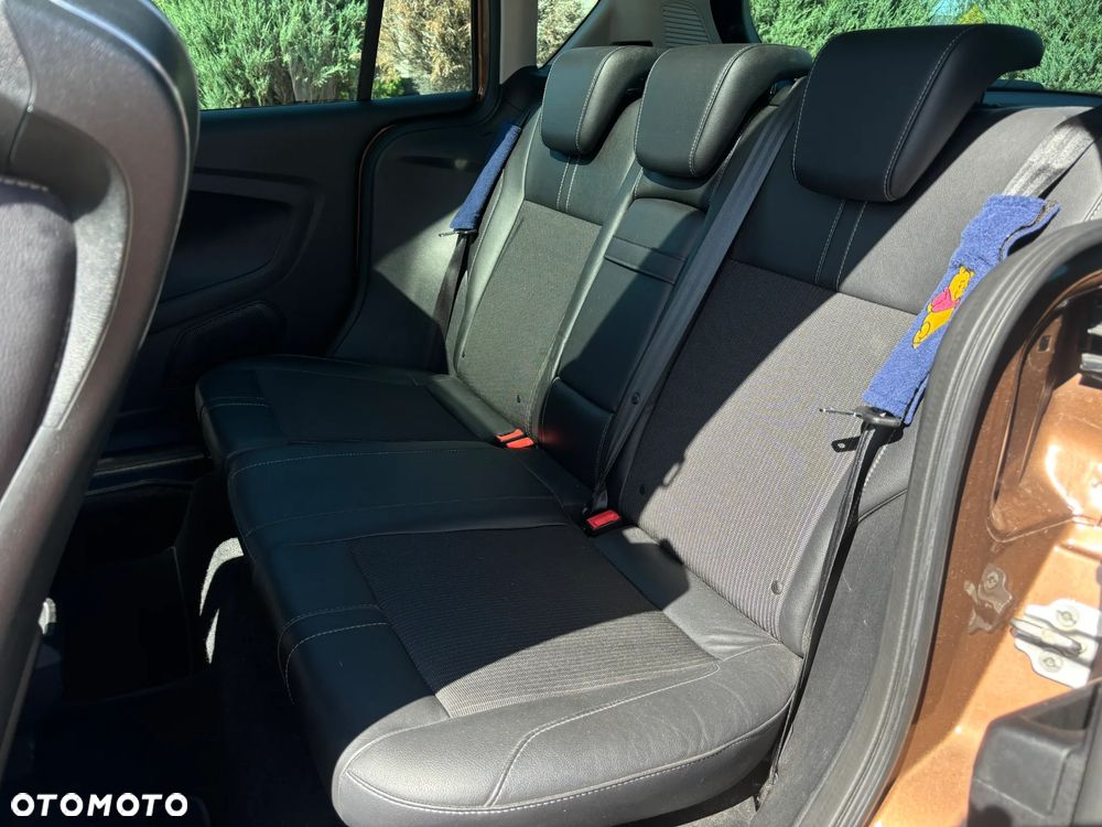Ford B-MAX 1.6 Colourline - 16