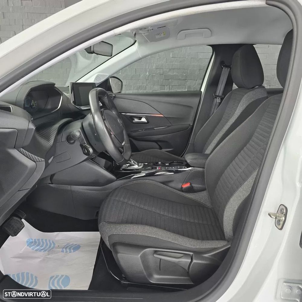 Peugeot e-208 50 kWh Active - 18