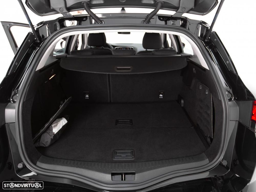 Renault Mégane Sport Tourer 1.5 Blue dCi Equilibre EDC - 11