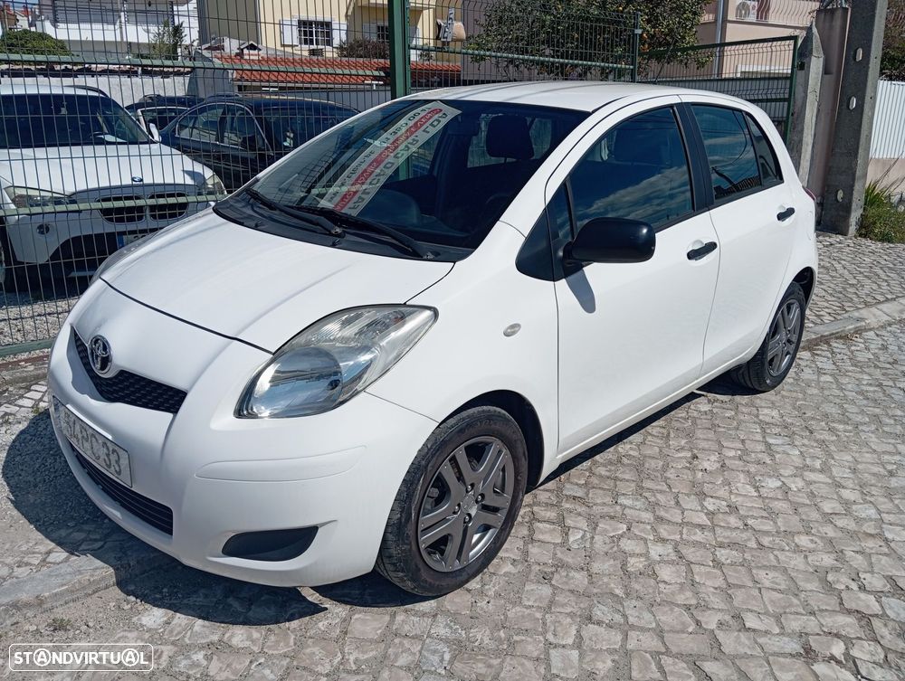 Toyota Yaris 1.4 D-4D ACtive - 1