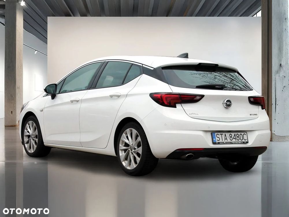 Opel Astra 1.6 BiTurbo D (CDTI) Start/Stop Business - 4